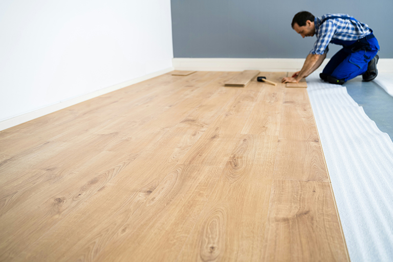 La importància de contractar una empresa amb experiència per instal·lar parquet a Girona