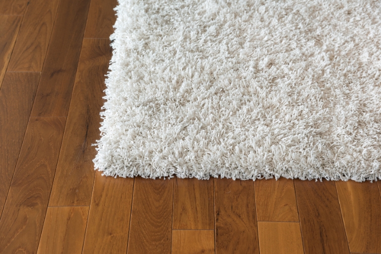 Avantatges d’instal·lar parquet abans de l’arribada de l’estiu a Girona